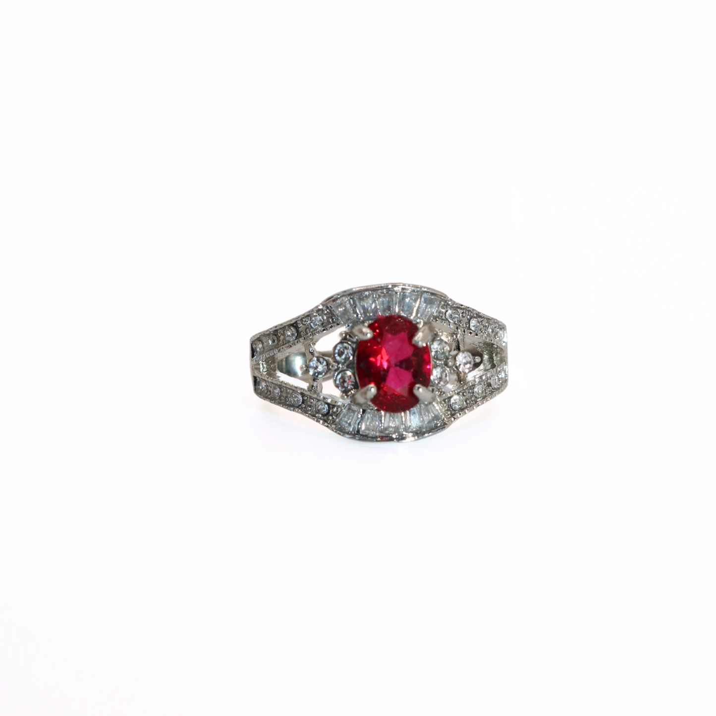 Vintage Silver Tone Red Crystal Art Deco Cocktail Ring