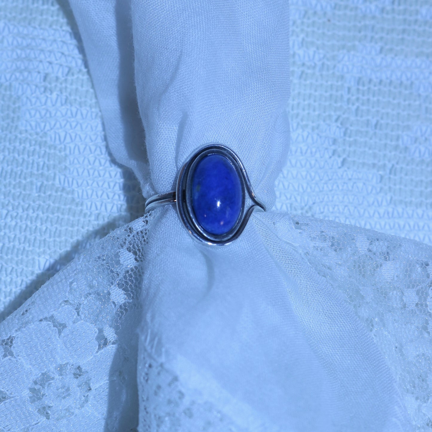 Vintage 925 Sterling Silver Ring with Blue Stone