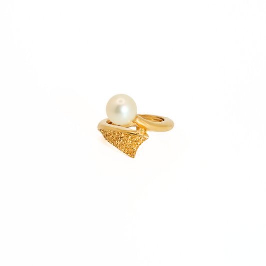 Vintage Pearl and Glitter Bypass Ring